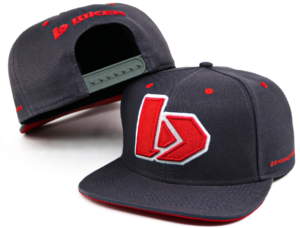 Gorra Modelo 6 Gomos – UNIVERSAL (Negro)